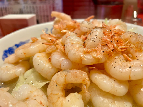 「プレミアムモルツ → 海老ちゃんタン麺」@恵比寿大龍軒の写真