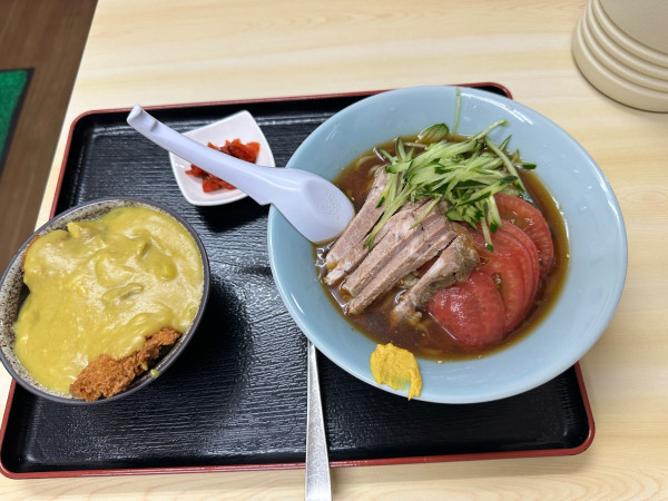 「ちびカツカレー丼＋冷やし中華（並盛）1,200円」@松島軒の写真