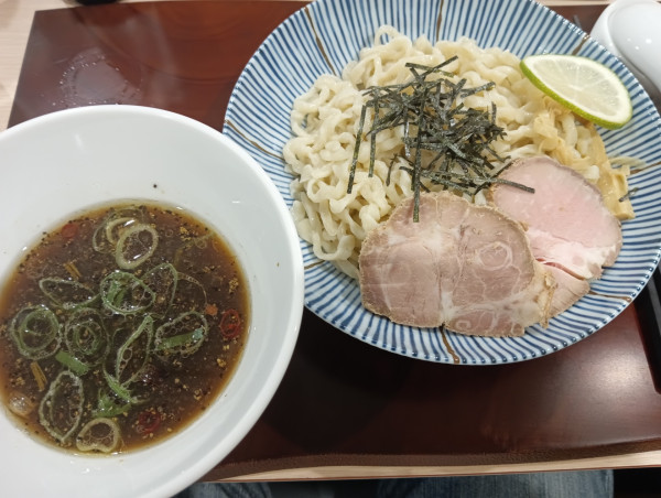 「アサヒスーパードライ・小瓶+つけ麺（¥450×1,100）」@らぁ麺旭の写真