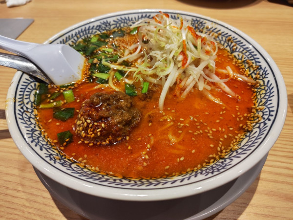 「白胡麻坦々麺」@丸源ラーメン 江戸川鹿骨店の写真