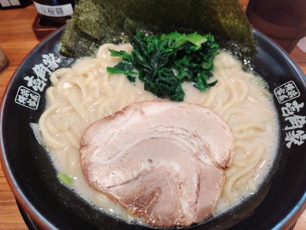 「ラーメン塩　麺やわらかめ油少なめ600円（毎月11日」@横浜家系ラーメン 横浜道 野田蕃昌店の写真
