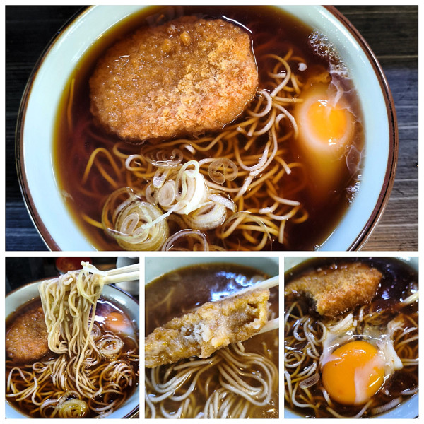 「コロッケそば＋生卵＝640円」@文殊 浅草店の写真