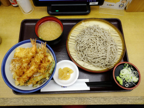 「海老といかの上天丼セット(1,190円)」@天丼 てんや 大森店の写真