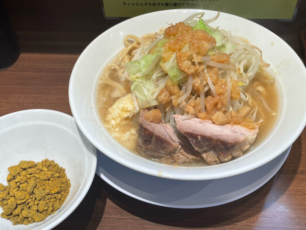 「小ラーメン¥950(ｶﾚｰ¥150)」@ラーメン三ツ勝の写真