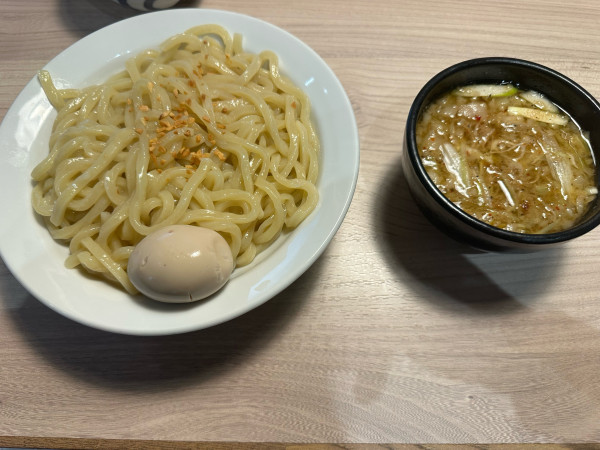 「背脂にんにくつけ麺」@自家製麺 じゃじゃ。の写真