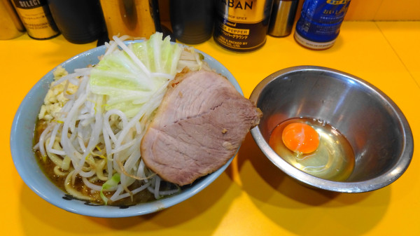 「J村（1,200円）＋生たまご（100円）ニンニク」@ラーメン二郎 八王子野猿街道店2の写真