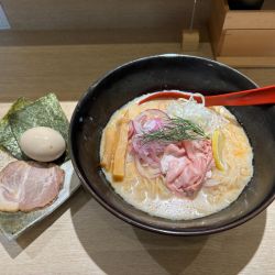 焼きあご塩らー麺 たかはし 東急プラザ銀座店