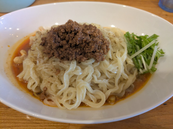 「濃厚汁なし担々麺(800円)」@らーめん専門 うしおととりの写真