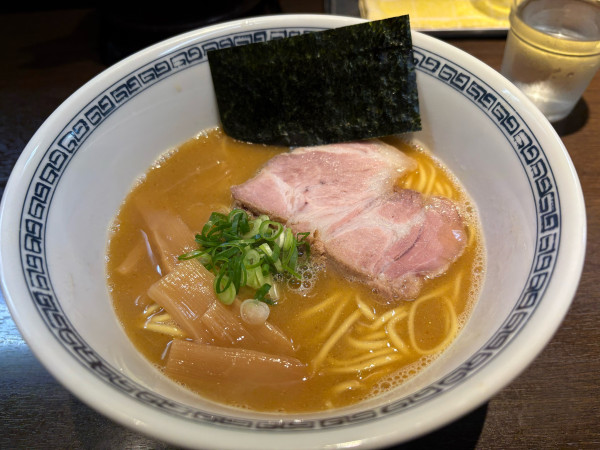 「らーめん1000円」@らーめん はやしの写真