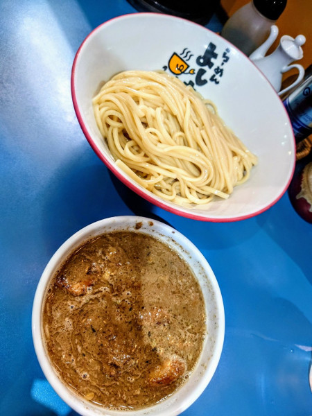 「濃厚煮干つけ麺」@らーめん よし丸の写真