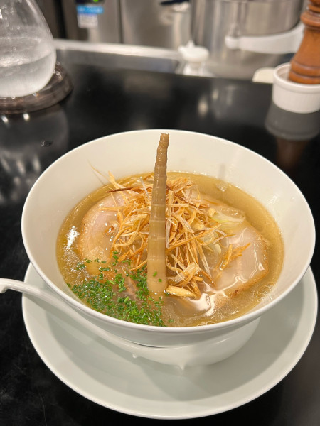 「塩拉麺」@創作麺工房 鳴龍の写真