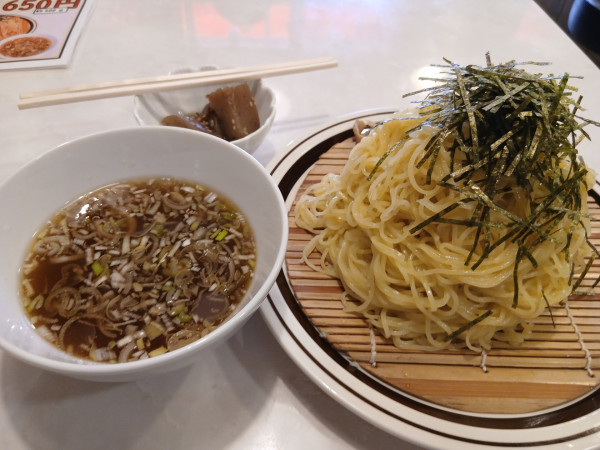 「ざる中華大盛り 700円」@中華料理 大森屋の写真