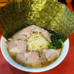 チャーシュー麺中盛り