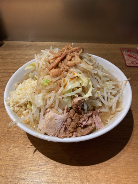 「ラーメン1000円+かつお節50円 全マシ」@MEN YARD FIGHTの写真