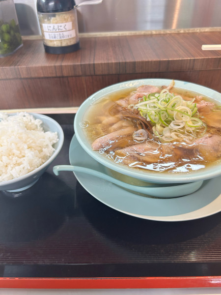 「中華そば　750円」@新橋ニューともちんラーメン 川崎駅前店の写真