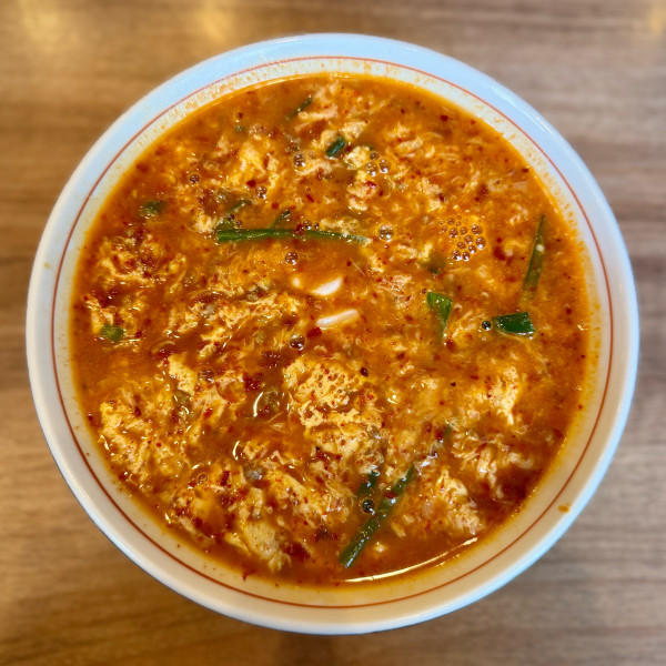 「辛麺 8辛（950円）」@辛麺屋 道 北部バイパス店の写真