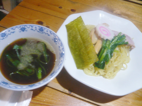 「にぼし香るつけめん（麺少なめ）」@青空食堂の写真