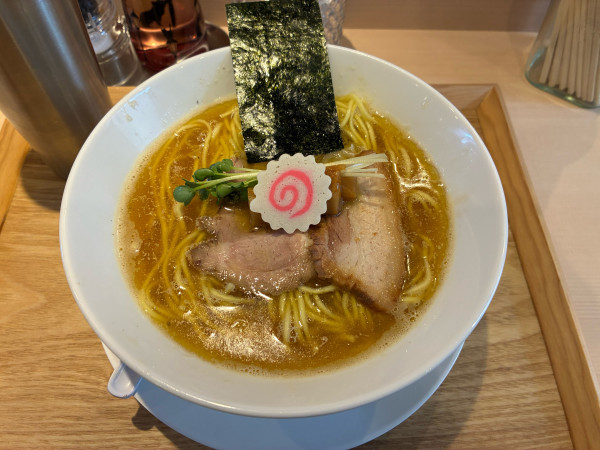「ラーメン」@チャーシュー麺専門店 中華そば ピースの写真