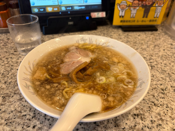 「こってりラーメン食べきりサイズ」@珍來 梅島店の写真