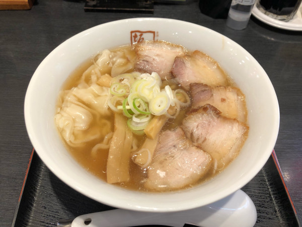 「喜多方わんたんラーメン」@喜多方ラーメン 坂内 多摩センター店の写真