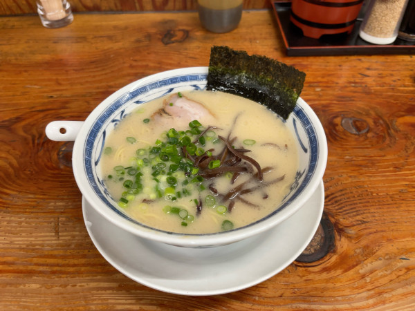 「ラーメン」@博多らあめん うりんぼの写真