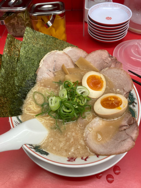 「コク旨全部乗せラーメン　¥1,117」@ラーメン 魁力屋 海老名店の写真