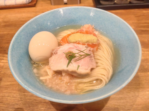 「限定　冷やしロイヤルサーモンそば」@麺処 青野の写真