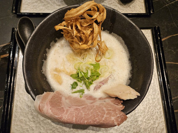 「鶏soba 大」@鶏soba 座銀 高槻店の写真