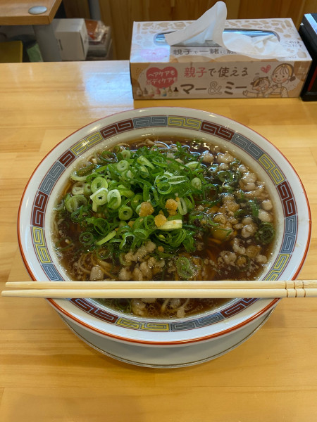 「素そば大盛背脂トッピング」@中華そば つぼ万の写真