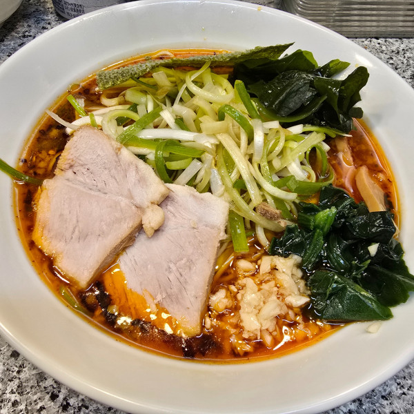 「赤お酢そば ネギマシ」@麺屋 有希の写真