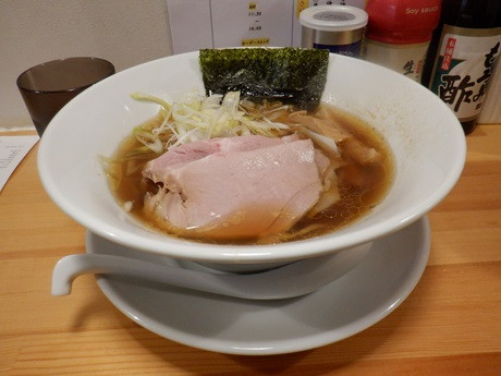 「醤油らぁめん　並」@らぁめん篠﨑の写真