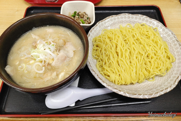 「とんそば（並：1,130円）」@とん汁のたちばなの写真