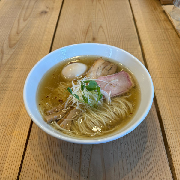 「味玉塩そば」@The Noodles & Saloon Kiriyaの写真