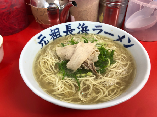 「ラーメン ベタカタ 替え玉普通」@元祖ラーメン博多元長の写真
