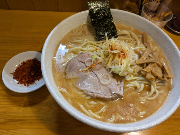 「塩ラーメン➕大盛り②500g申請➕辛味」@麺屋 永太の写真