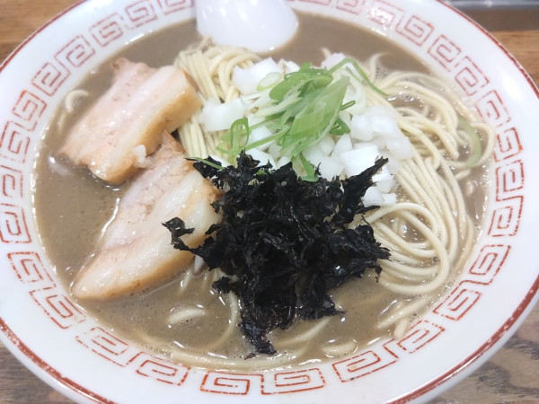 「濃厚煮干そば中盛」@煮干中華そば専門 煮干丸の写真