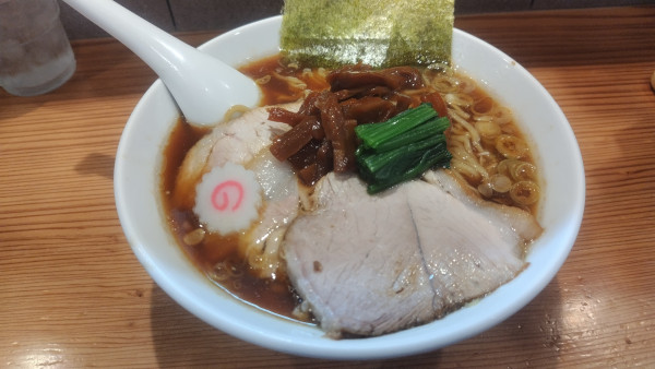 「しょうゆラーメン」@オランダ軒の写真
