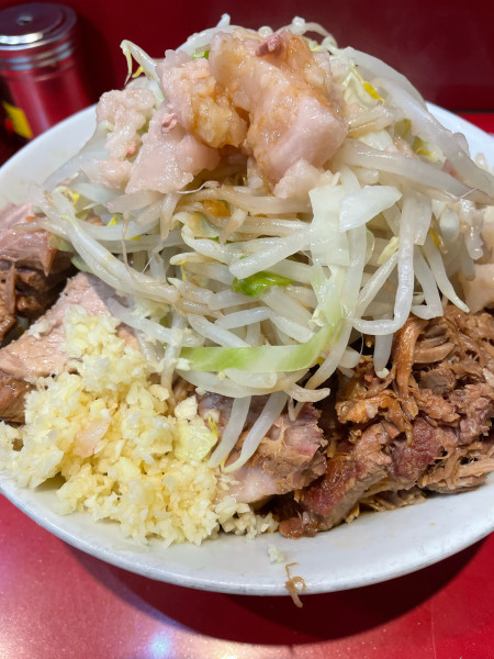 「小ラーメン 汁なし ヤサイニンニクアブラ 崩」@ラーメン二郎 西台駅前店の写真