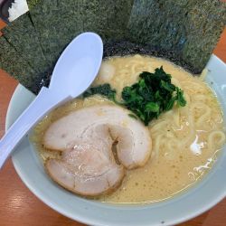 味噌ラーメン　860円