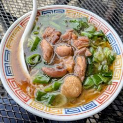 鴨ラーメン1000円