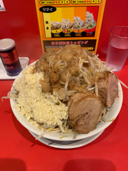 「極太麺大盛り＋チャーシュー」@ボディブローの写真