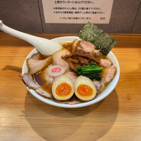 「しょうゆチャーシューメン+味玉」@オランダ軒の写真