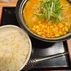 野菜ラーメン味噌ハーフ800円