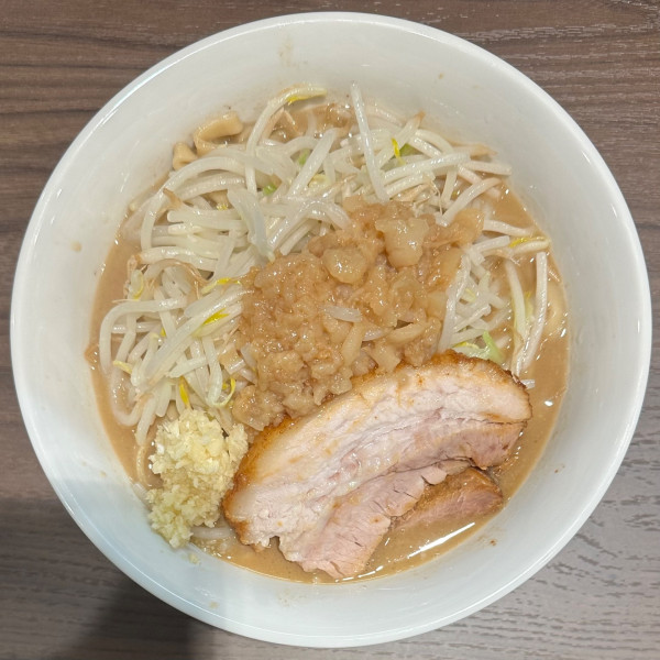 「ラーメン（並 ニンニク アブラ）」@ラーメン つづき 新小岩店の写真