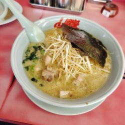 醤油ネギラーメン(中盛)(840+150円)