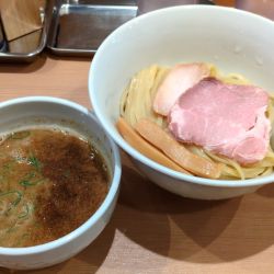 濃厚魚介豚骨つけ麺