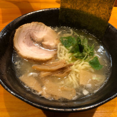 真鯛豚骨中華蕎麦 一潮の画像