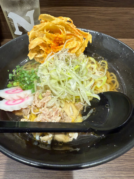 「ごぼうのかき揚げ肉中華（温）」@肉蕎麦 かわしょうの写真