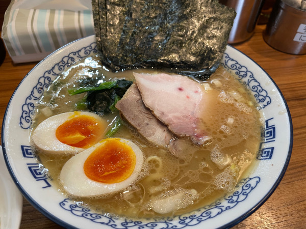 「極上ラーメン」@横浜豚骨醤油ラーメン YOLOの写真