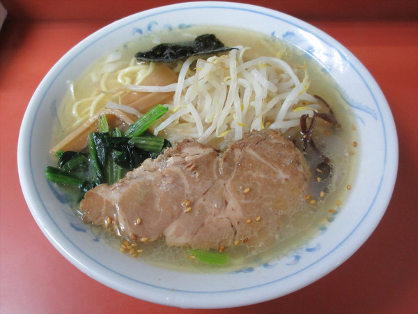 「塩ラーメン（690円）」@二代目 山ちゃんの写真